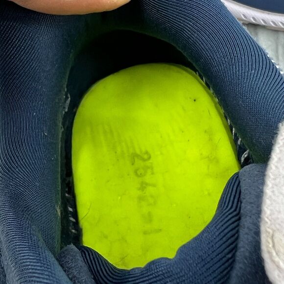 Saucony Running Shoes Womens 6 Gray Guide 14 Athletic Road Training Sneaker - Picture 11 of 13